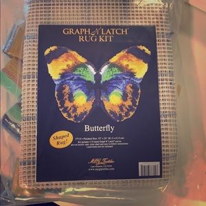 Graph n’Latch butterfly latch kit